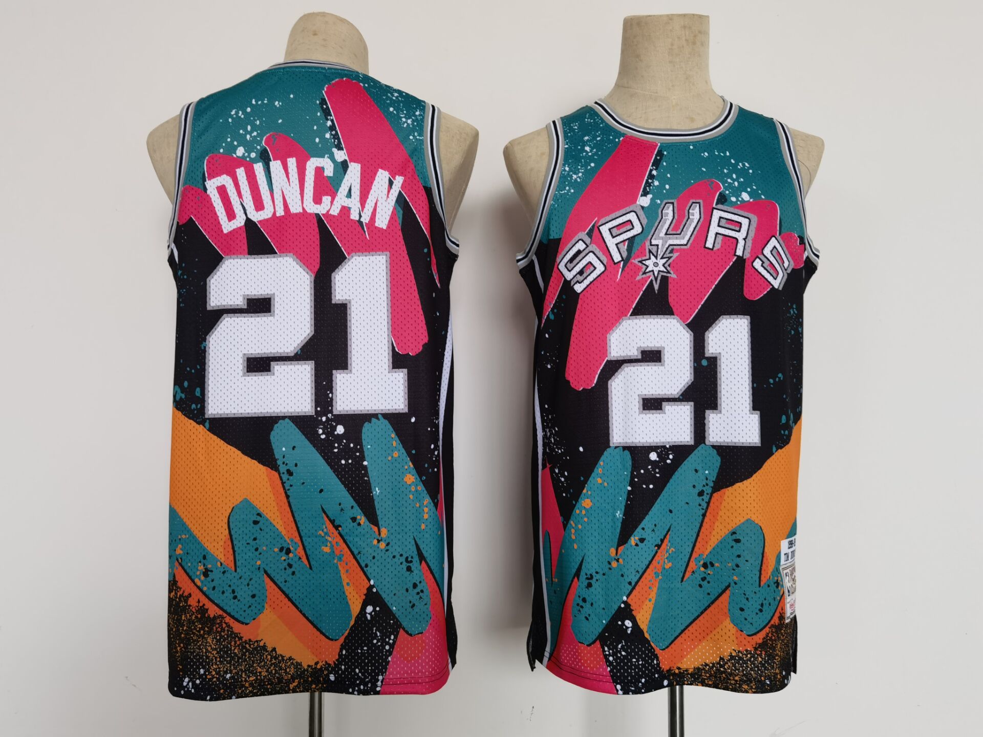 Cheap Men San Antonio Spurs 21 Duncan black Hip hop version 2022 NBA Jersey
